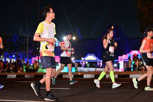 BIB: 2378, 292
                            <button type="button" onclick="openModal(15093655)" class="btn btn-primary btn-sm float-right btn-popup" data-toggle="modal" data-target=".modal-high-quality">
                        <i class="fas fa-shopping-cart"></i> Add to Cart
                    </button>
                                            <button type="button" onclick="isThisMe(15093655, true)" class="btn btn-success btn-sm float-right btn-popup btn-isme hidden" data-toggle="tooltip" data-placement="bottom" title="นี่คือรูปของคุณใช่ไหม คลิกที่นี่เพื่อเอาเข้าอัลบั้ม">
                        <i class="fas fa-plus"></i> Add to album
                    </button>
                    <button type="button" onclick="isThisMe(15093655, false)" class="btn btn-warning btn-sm float-right btn-popup btn-isnotme hidden">
                        <i class="fas fa-ban"></i> Remove from album
                    </button>